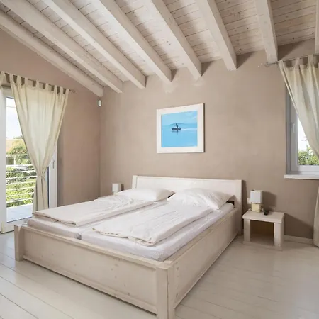 Vikendica Bella By Interhome *
